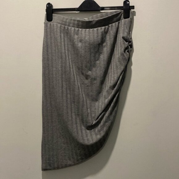 Vero Moda Mini Skirt Size MEDIUM Grey - Picture 3 of 11